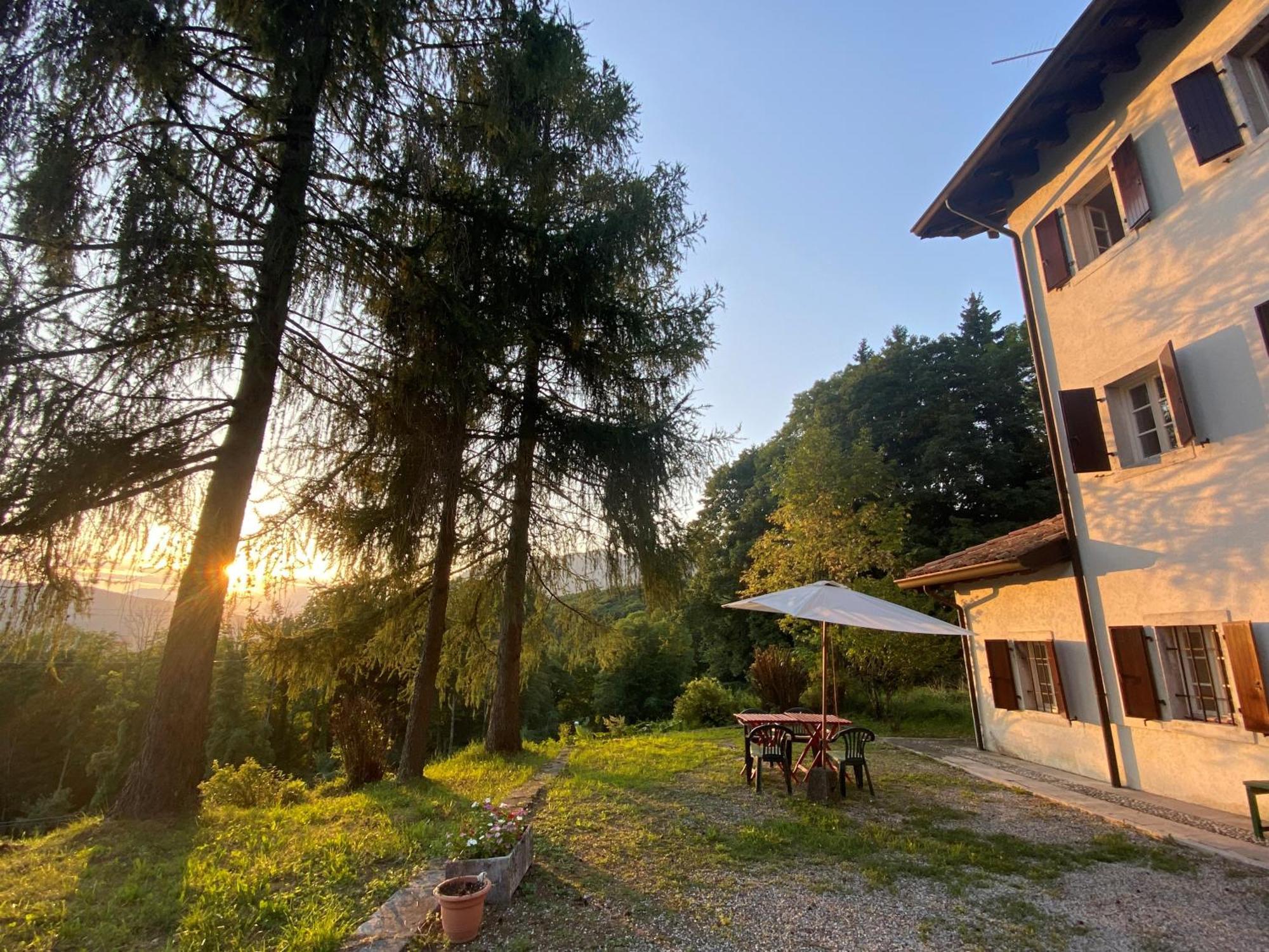 Casa Dell'Emolo Villa Clauzetto Exterior photo