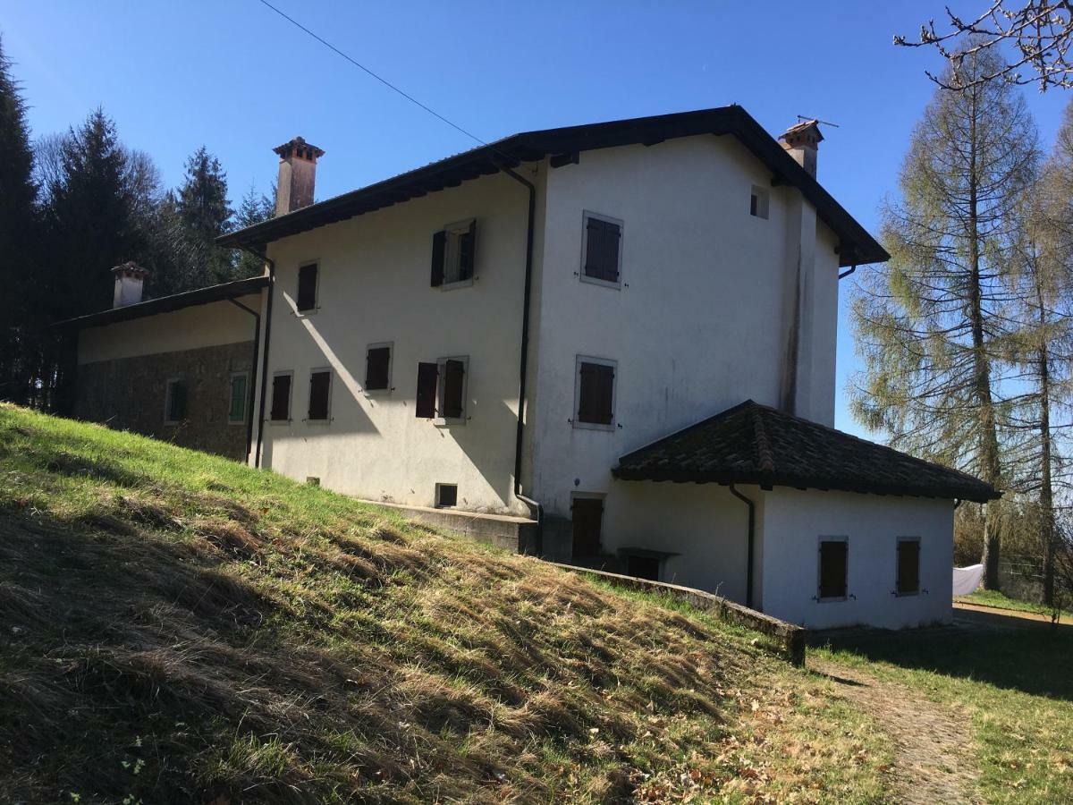 Casa Dell'Emolo Villa Clauzetto Exterior photo